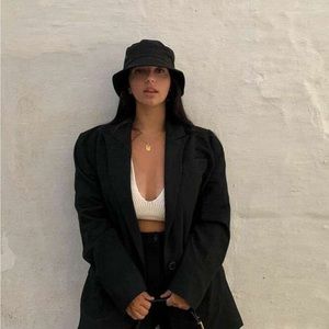 SHEIN black bucket hat